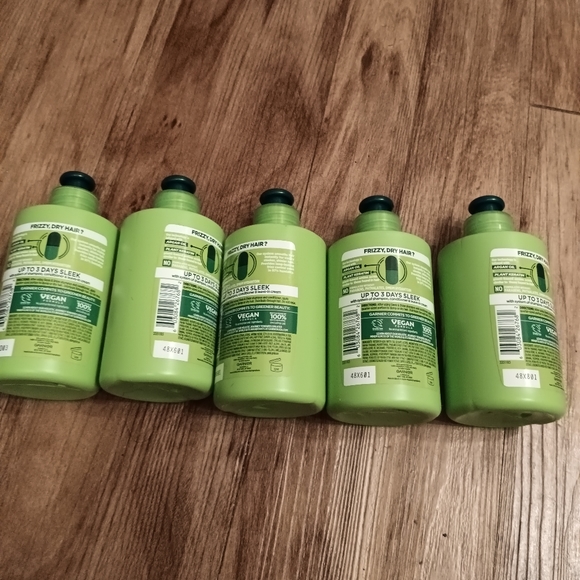 Garnier Fructis Sleek and Shine leave in Conditioner keratin and Argan Oil x 5 - Picture 5 of 6